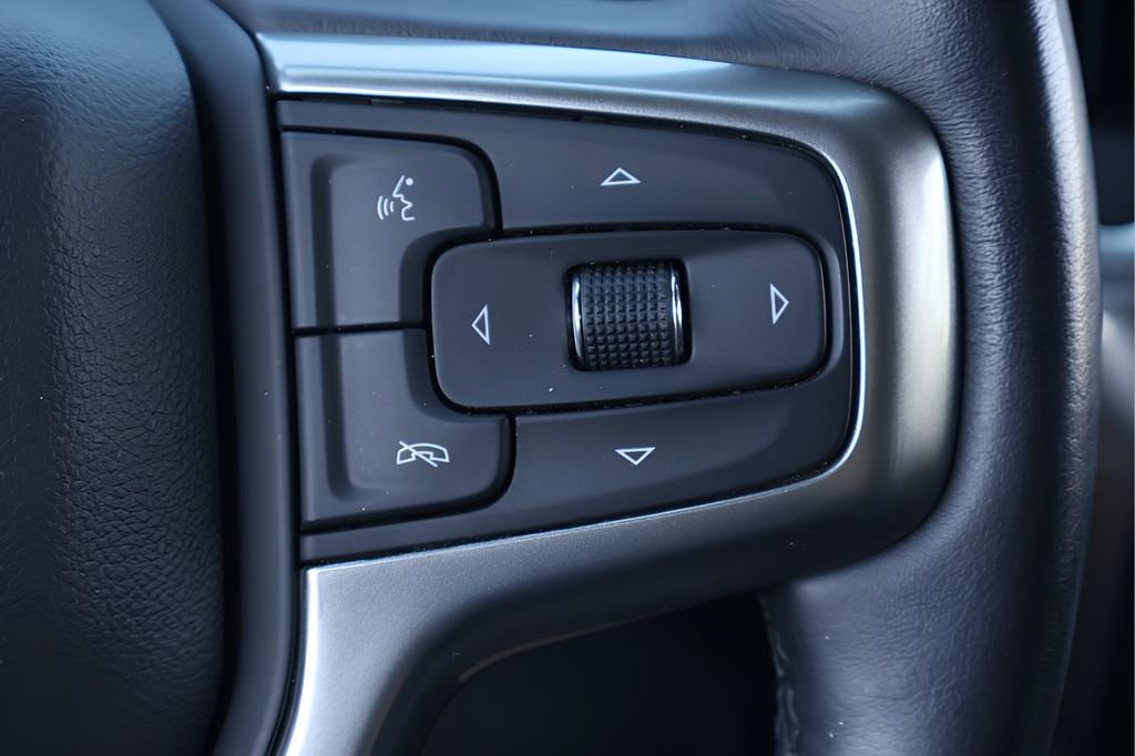 Used 2020 Chevrolet Silverado 1500 LT w/ Texas Edition image 21