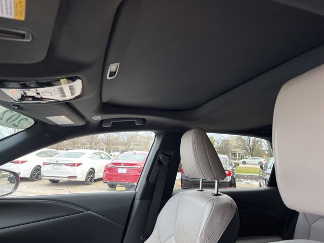 Used 2024 Lexus RX 350 Premium Plus w/ Convenience Package image 15