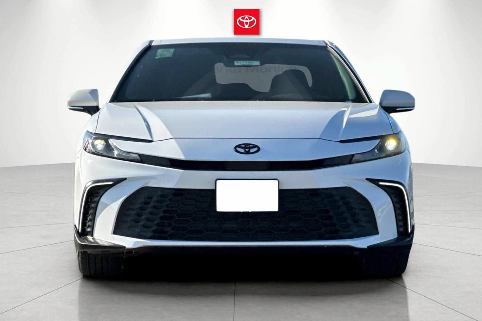 New 2026 Toyota Camry SE w/ Convenience Package FWD image 7
