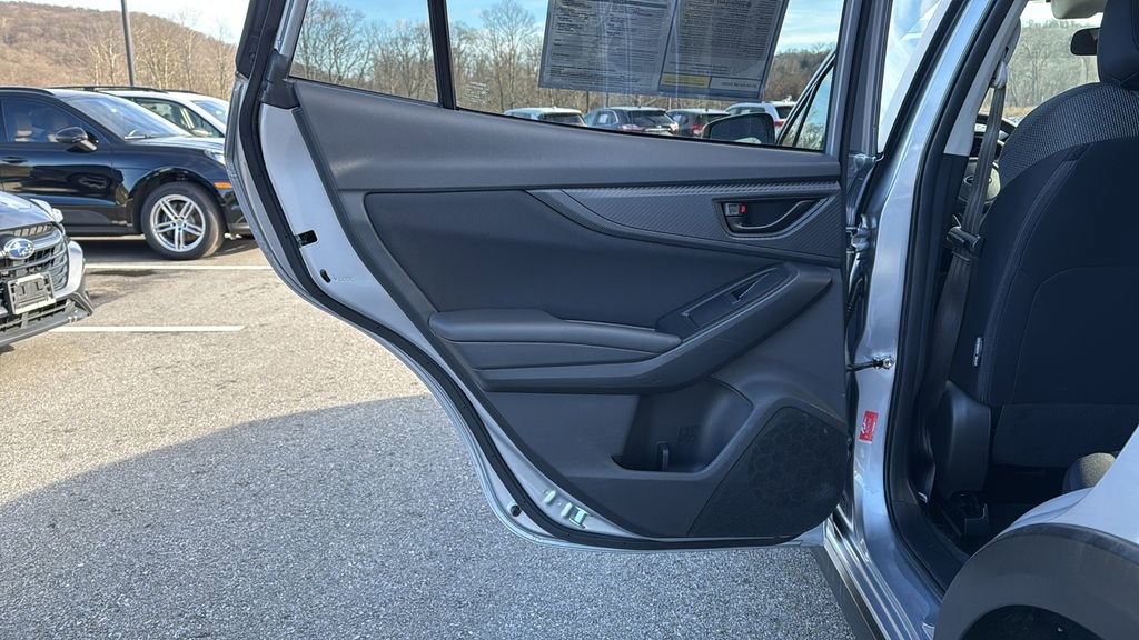 Used 2023 Subaru Crosstrek 2.0i image 22