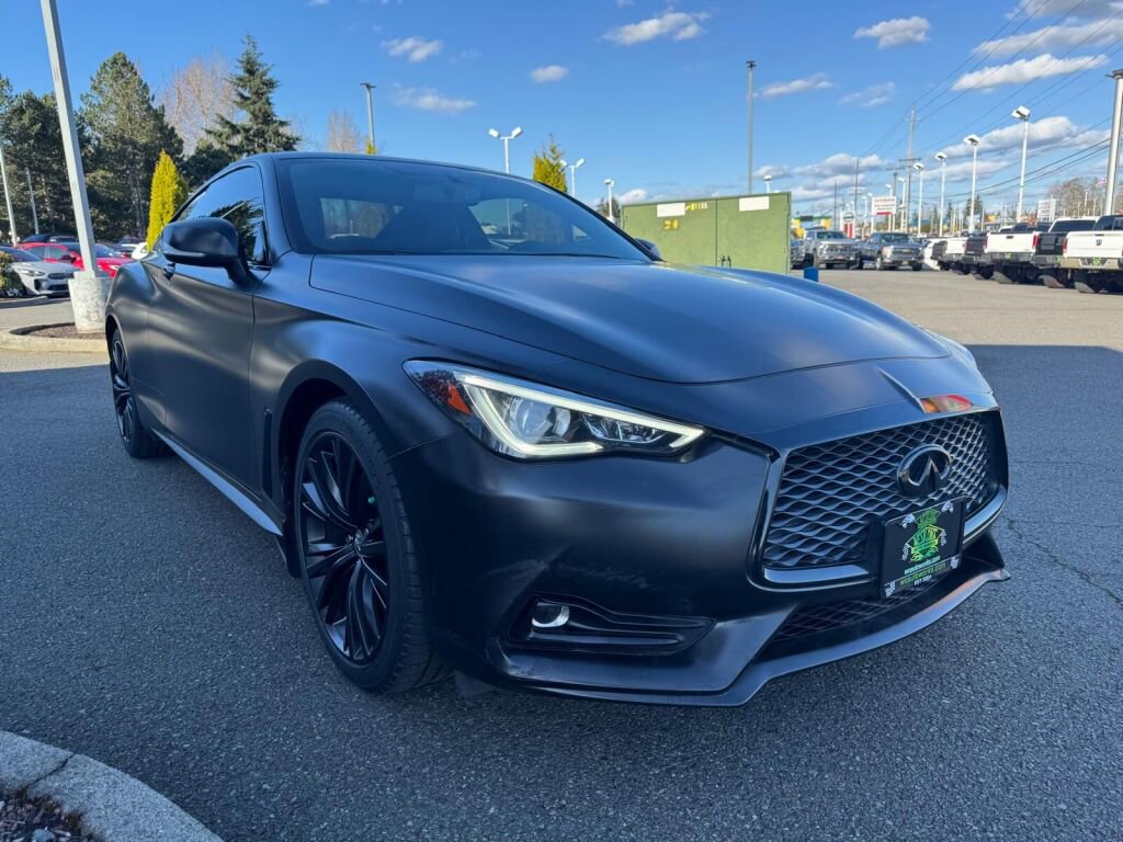 Used 2017 INFINITI Q60 3.0t image 7