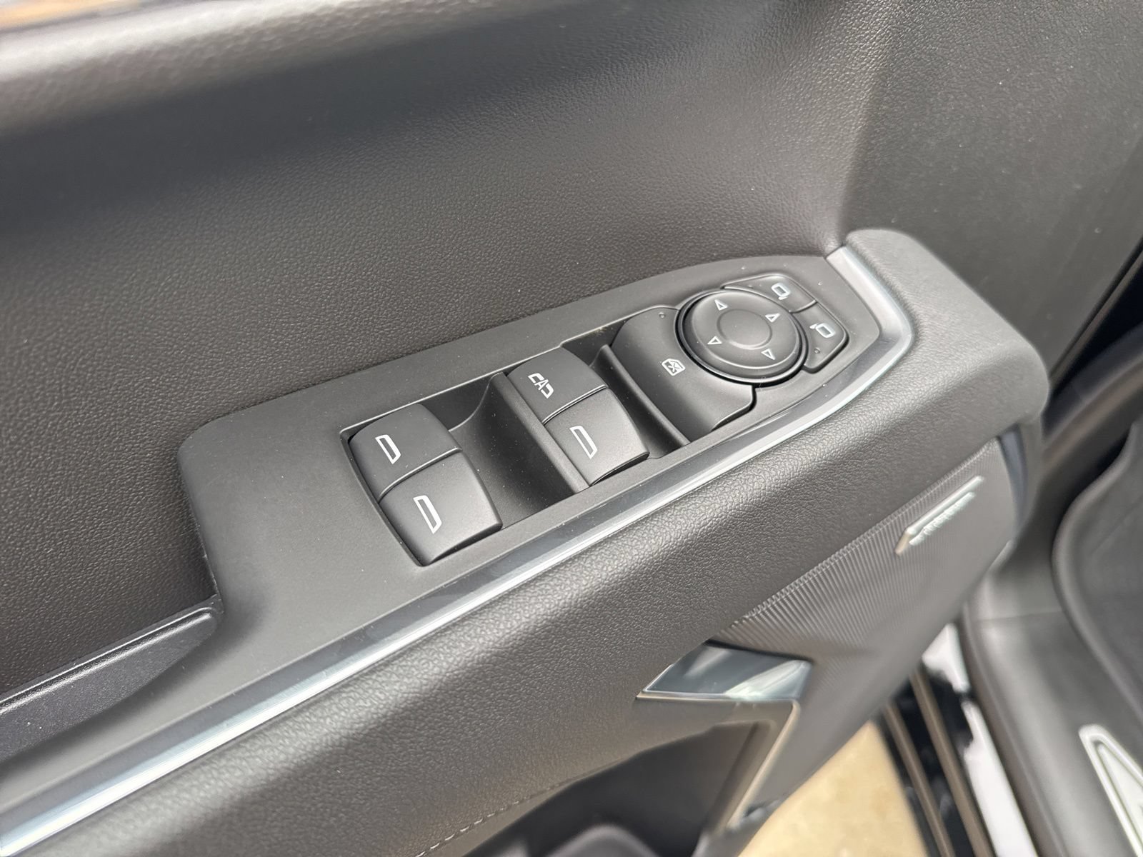New 2026 Chevrolet Silverado 1500 RST w/ All Star Edition Plus AWD/4WD image 16