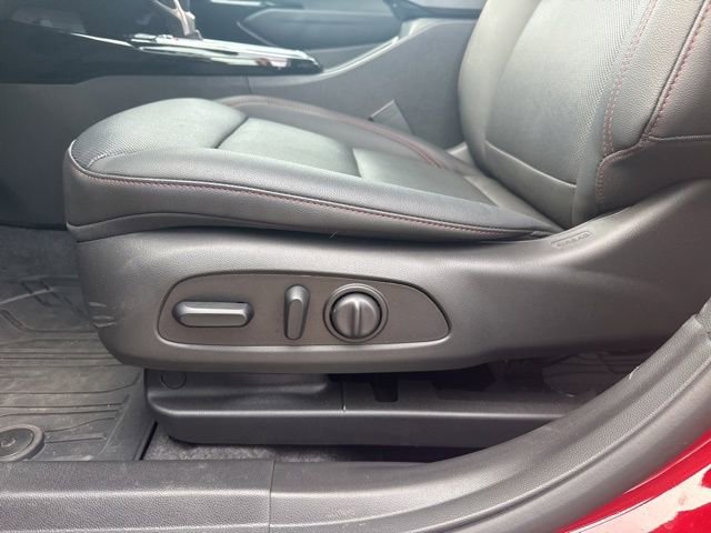 Used 2026 Chevrolet Trax RS image 13