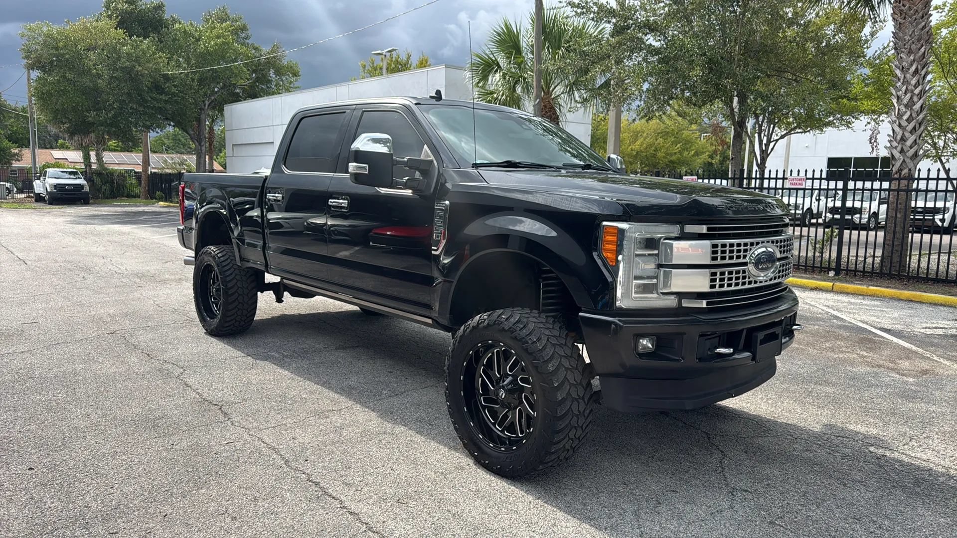 Used 2019 Ford F250 Platinum AWD/4WD image 7