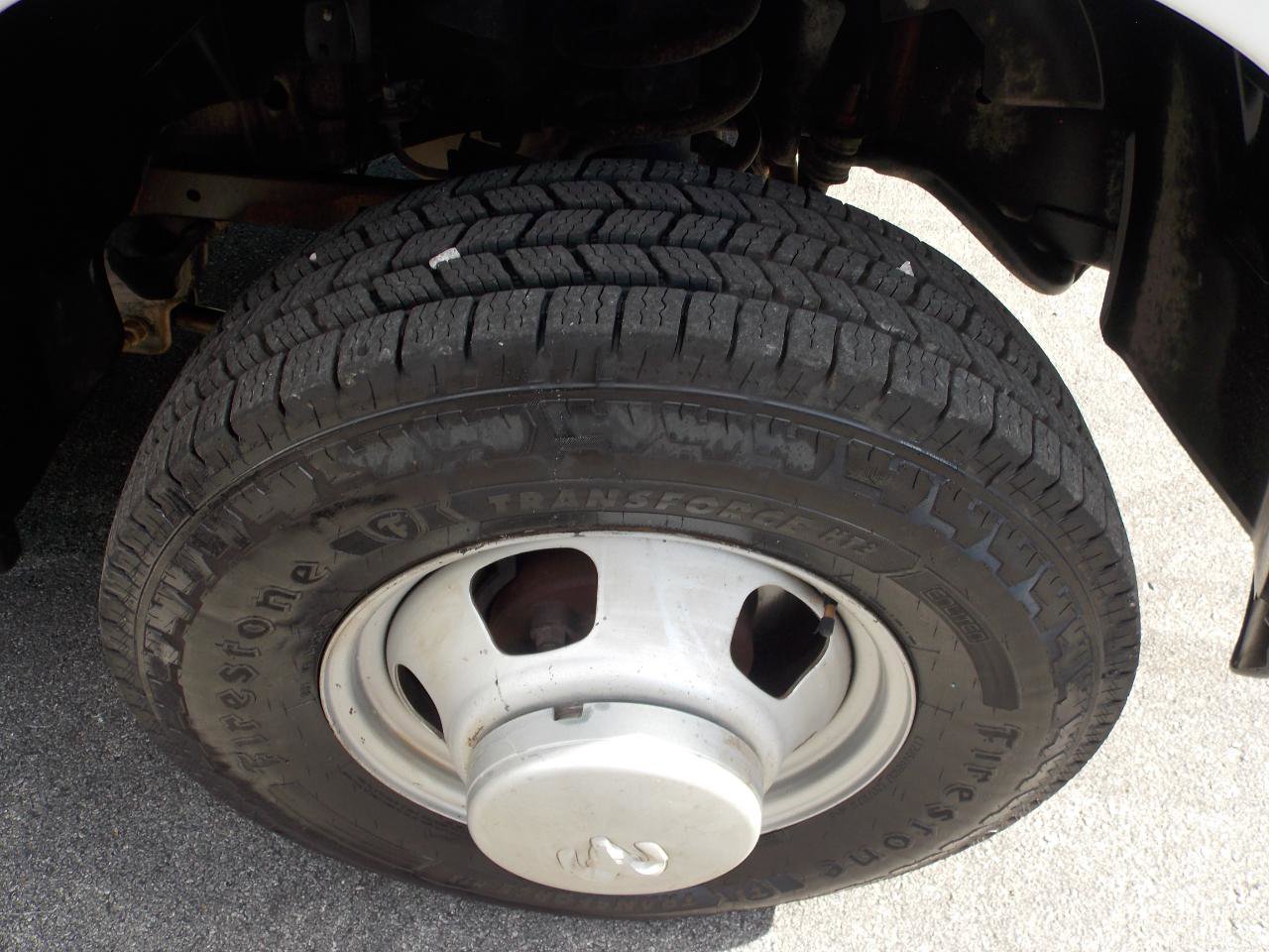 Used 2011 RAM 3500 ST RWD image 17