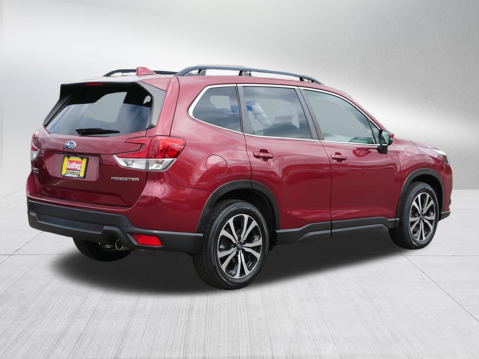 Certified 2023 Subaru Forester Limited AWD/4WD image 7