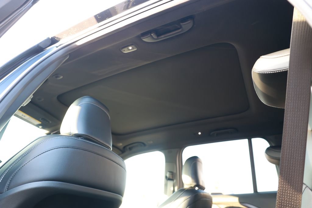 New 2025 Jeep Grand Cherokee Limited image 30