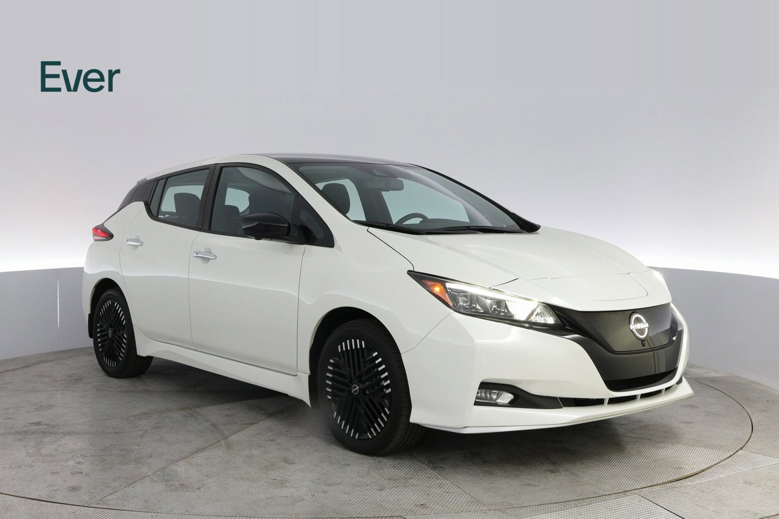 Used 2023 Nissan Leaf SV Plus image 4