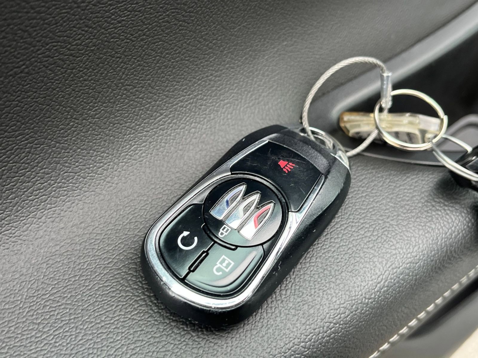 Used 2025 Buick Encore GX Preferred image 22