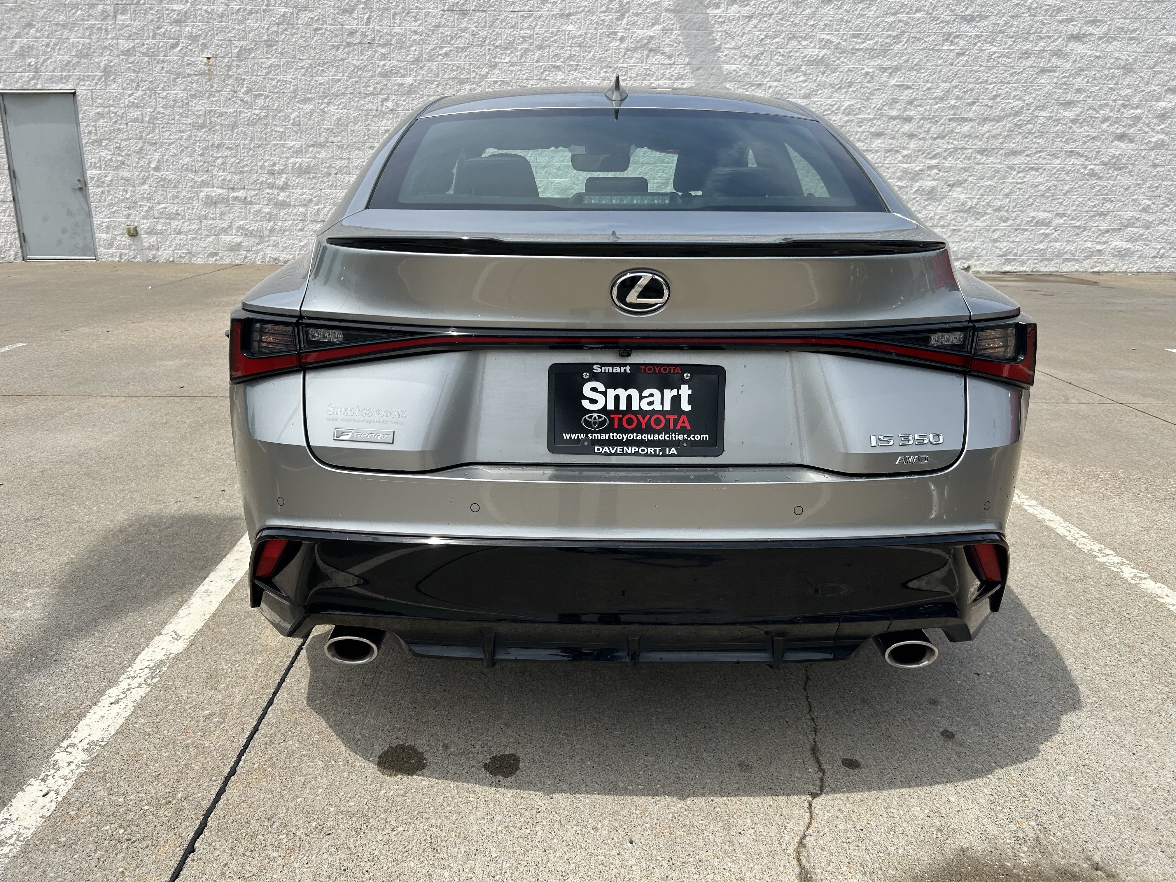 Used 2021 Lexus IS 350 F Sport w/ Accessory Package 2 AWD/4WD image 5