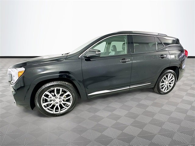 Used 2022 GMC Terrain Denali image 4