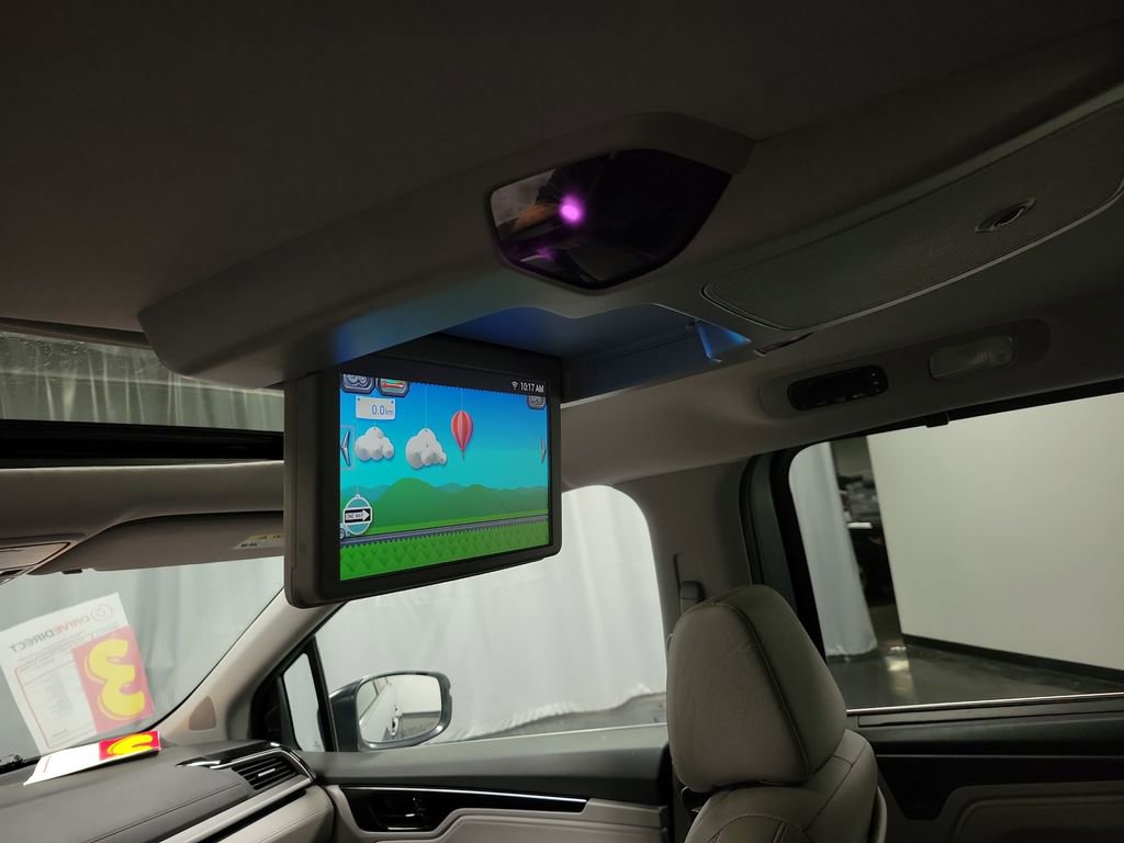 Used 2023 Honda Odyssey Touring image 24