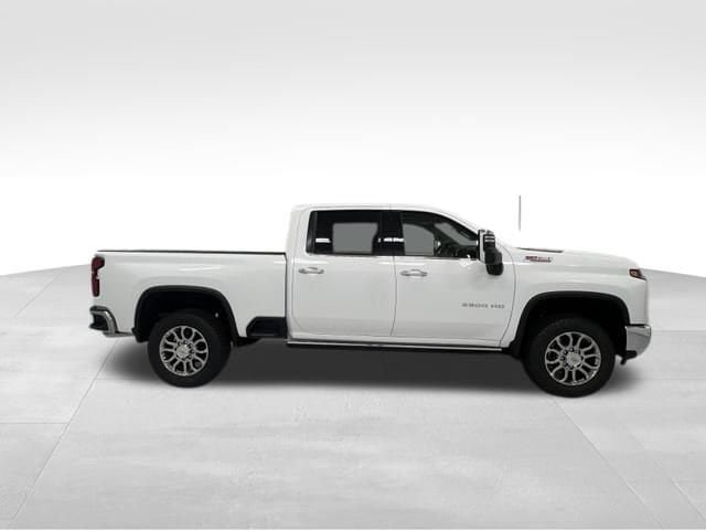 New 2026 Chevrolet Silverado 2500 LTZ w/ LTZ Premium Package AWD/4WD image 18