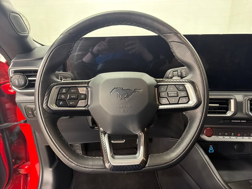 Used 2025 Ford Mustang GT Premium w/ GT Performance Package RWD image 16