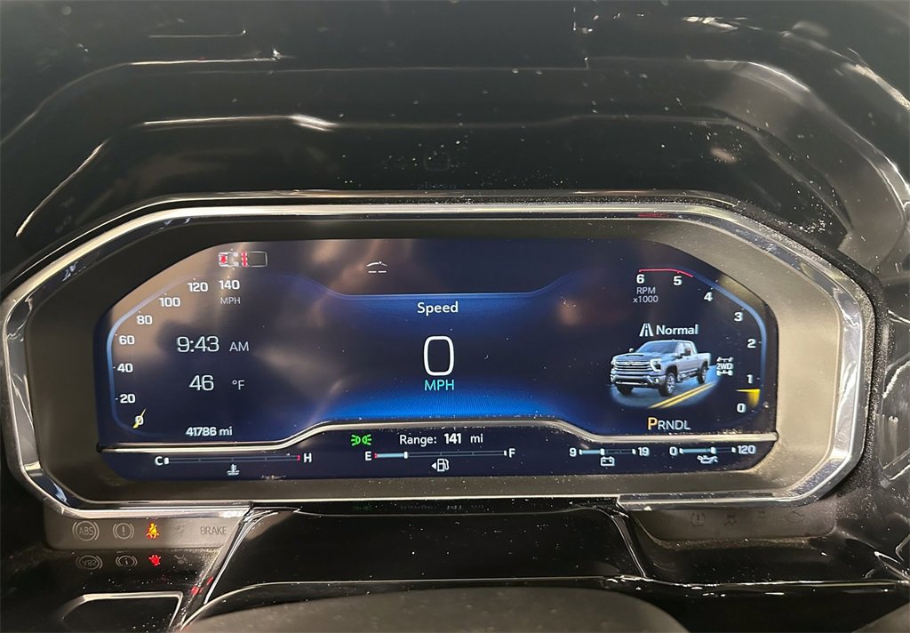 Used 2024 Chevrolet Silverado 3500 High Country w/ High Country Premium Package image 10