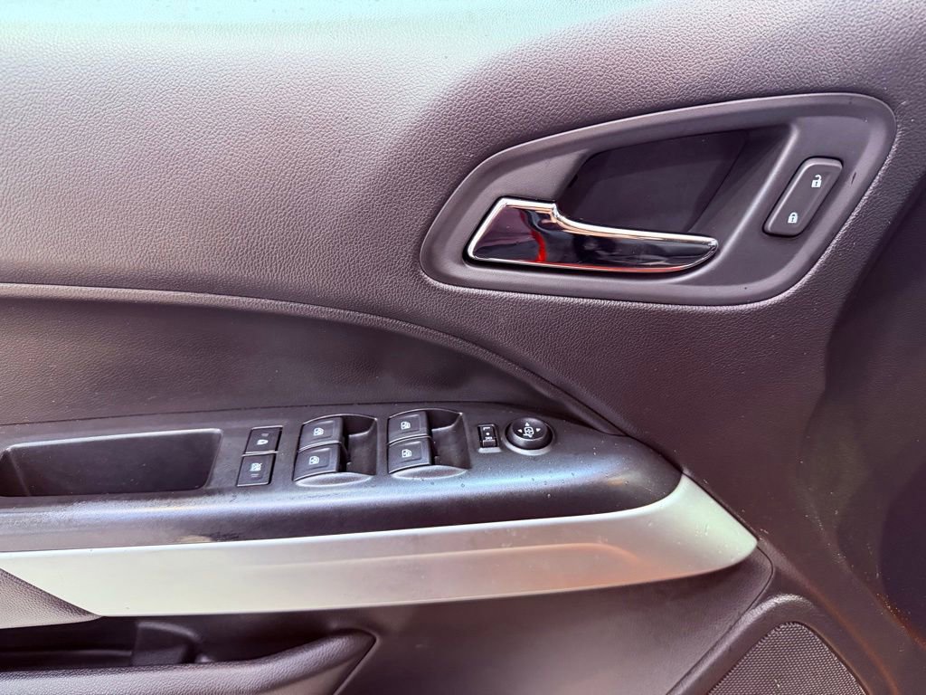 Used 2018 Chevrolet Colorado ZR2 image 17