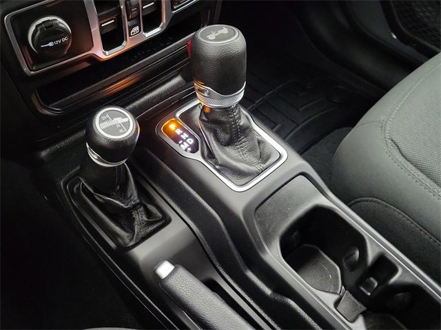 Used 2021 Jeep Wrangler Unlimited Sport image 23