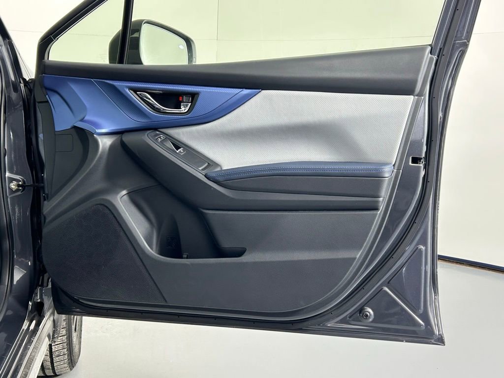 Used 2023 Subaru Crosstrek Hybrid w/ Popular Package #3 AWD/4WD image 9