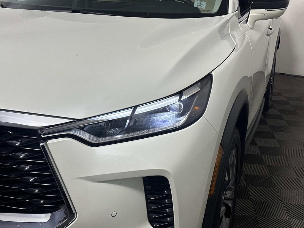 Used 2023 INFINITI QX60 Luxe w/ Cargo Package image 8