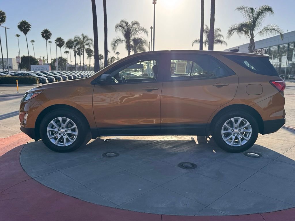 Used 2018 Chevrolet Equinox LS FWD image 5