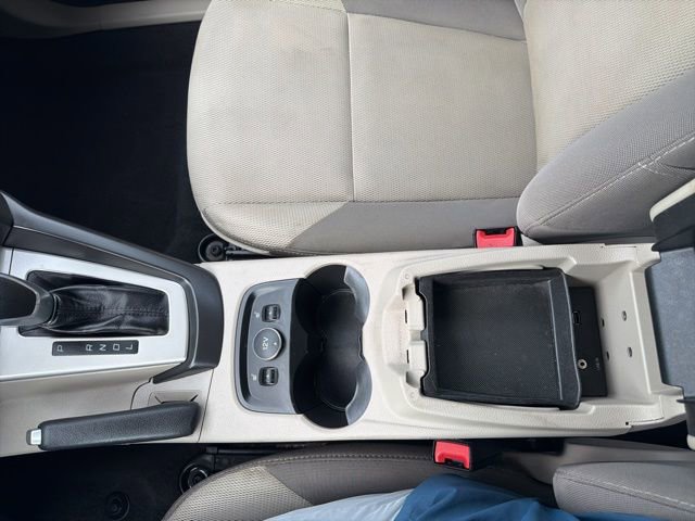 Used 2014 Ford Focus SE w/ SE Winter Package FWD image 25