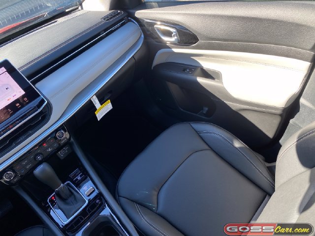 New 2026 Jeep Compass Limited w/ Sun, Sound & Navigation Group AWD/4WD image 17