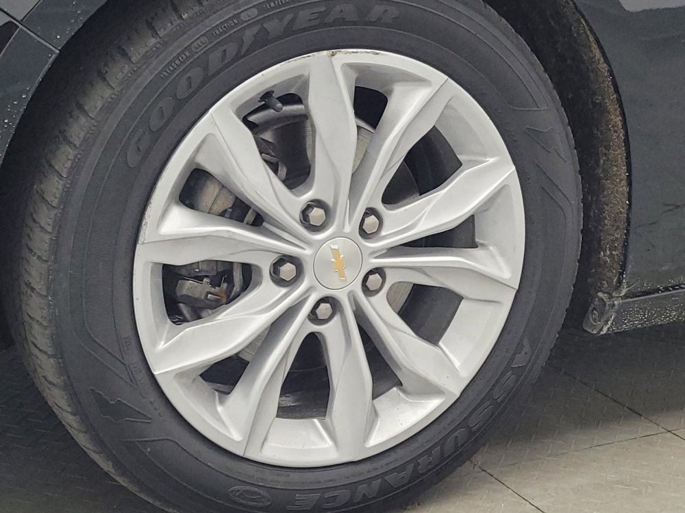 Used 2024 Chevrolet Malibu LT FWD image 31