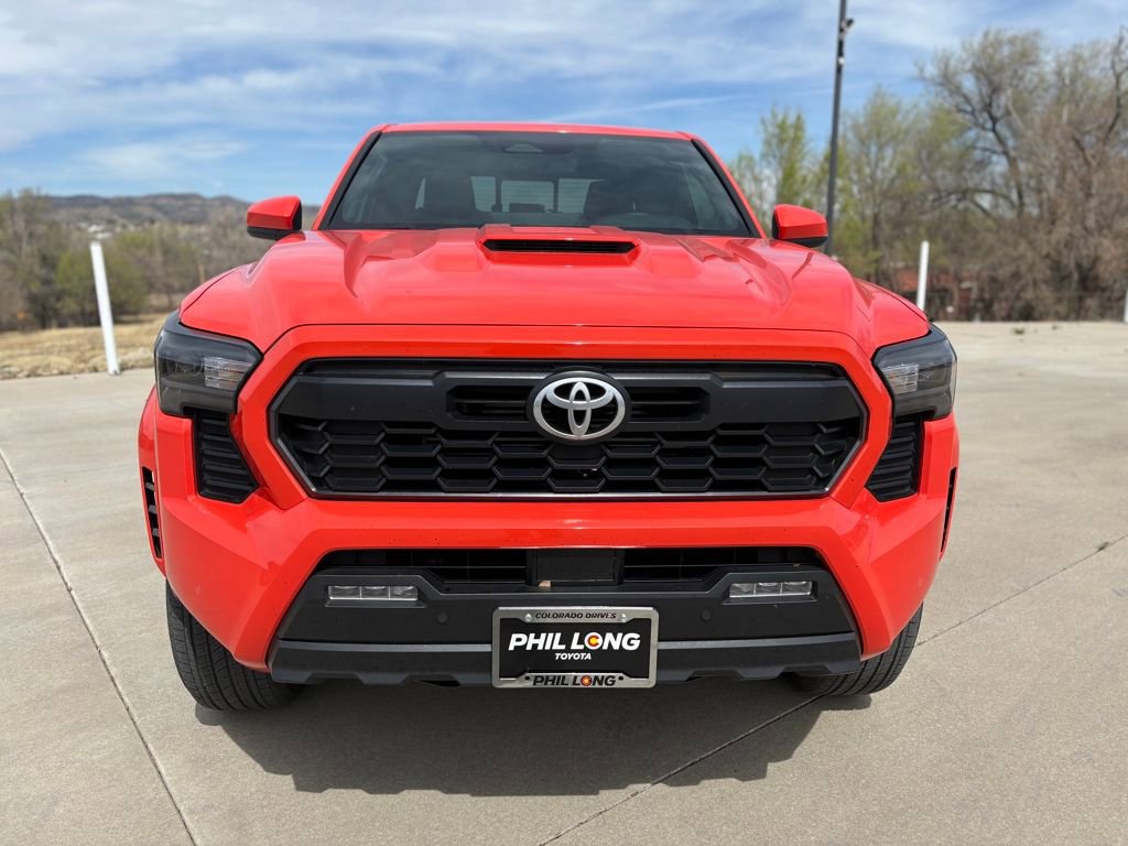 Used 2024 Toyota Tacoma TRD Sport w/ TRD Sport Upgrade Package image 8