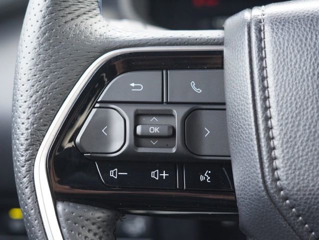 Certified 2023 Toyota Sequoia Platinum AWD/4WD image 23