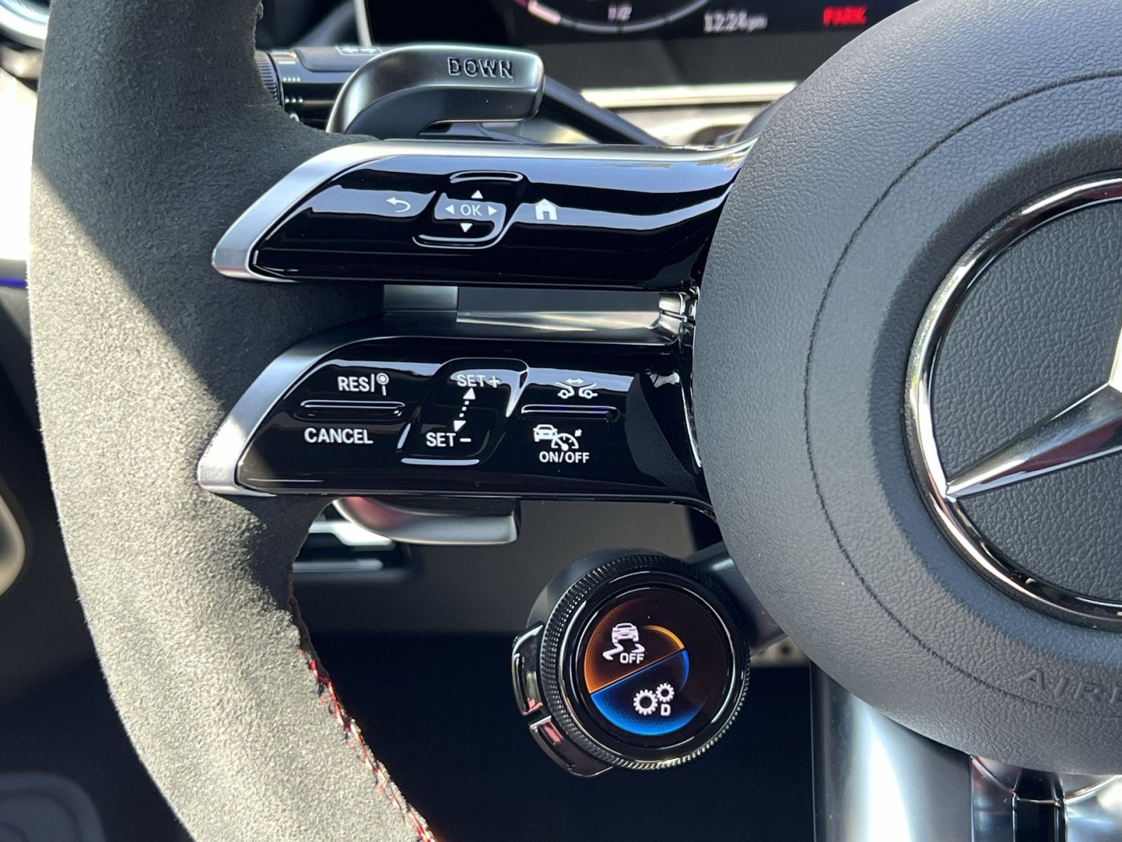 New 2026 Mercedes-Benz CLE 53 AMG 4MATIC Cabriolet image 32