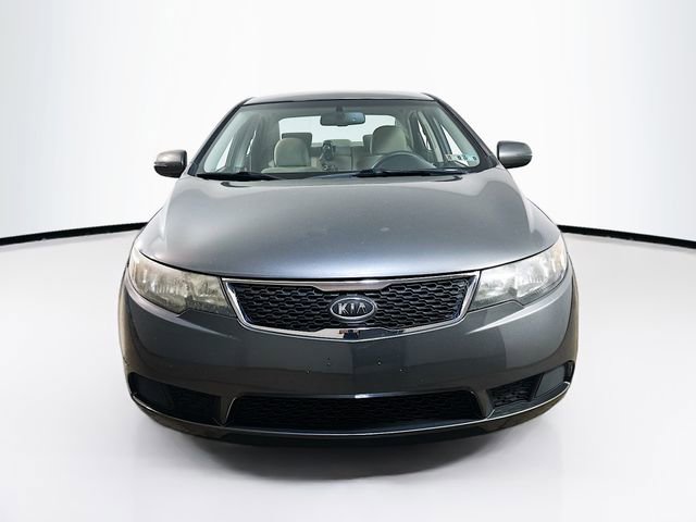 Used 2013 Kia Forte EX image 2