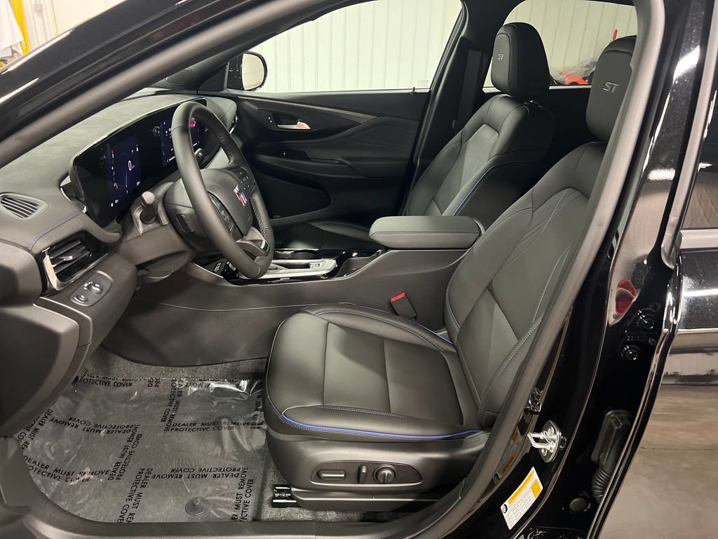 Certified 2026 Buick Envista Sport Touring w/ Convenience I Package FWD image 13