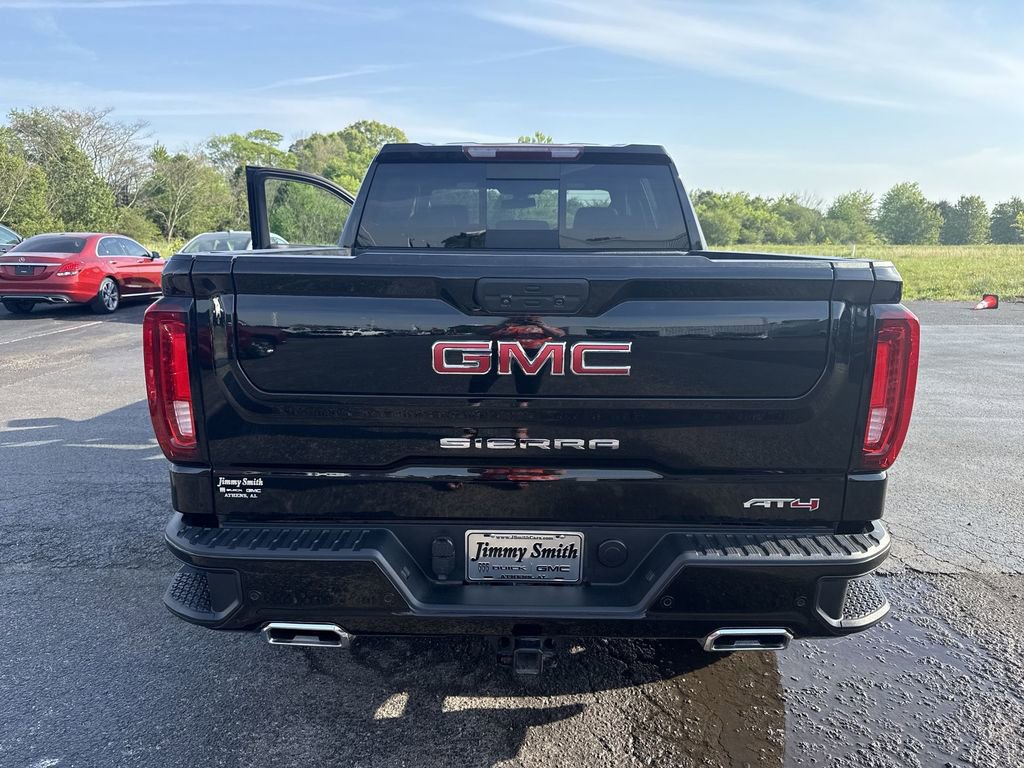 Certified 2022 GMC Sierra 1500 AT4 w/ AT4 Premium Package image 33