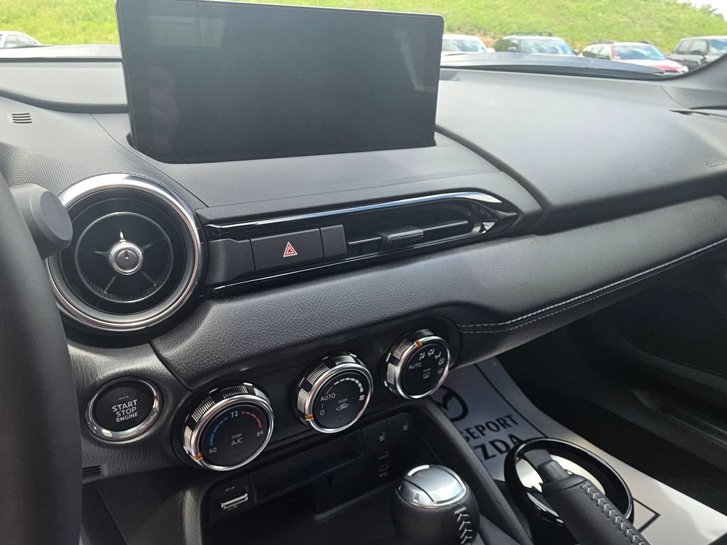 New 2026 MAZDA MX-5 Miata RF Grand Touring RWD image 18