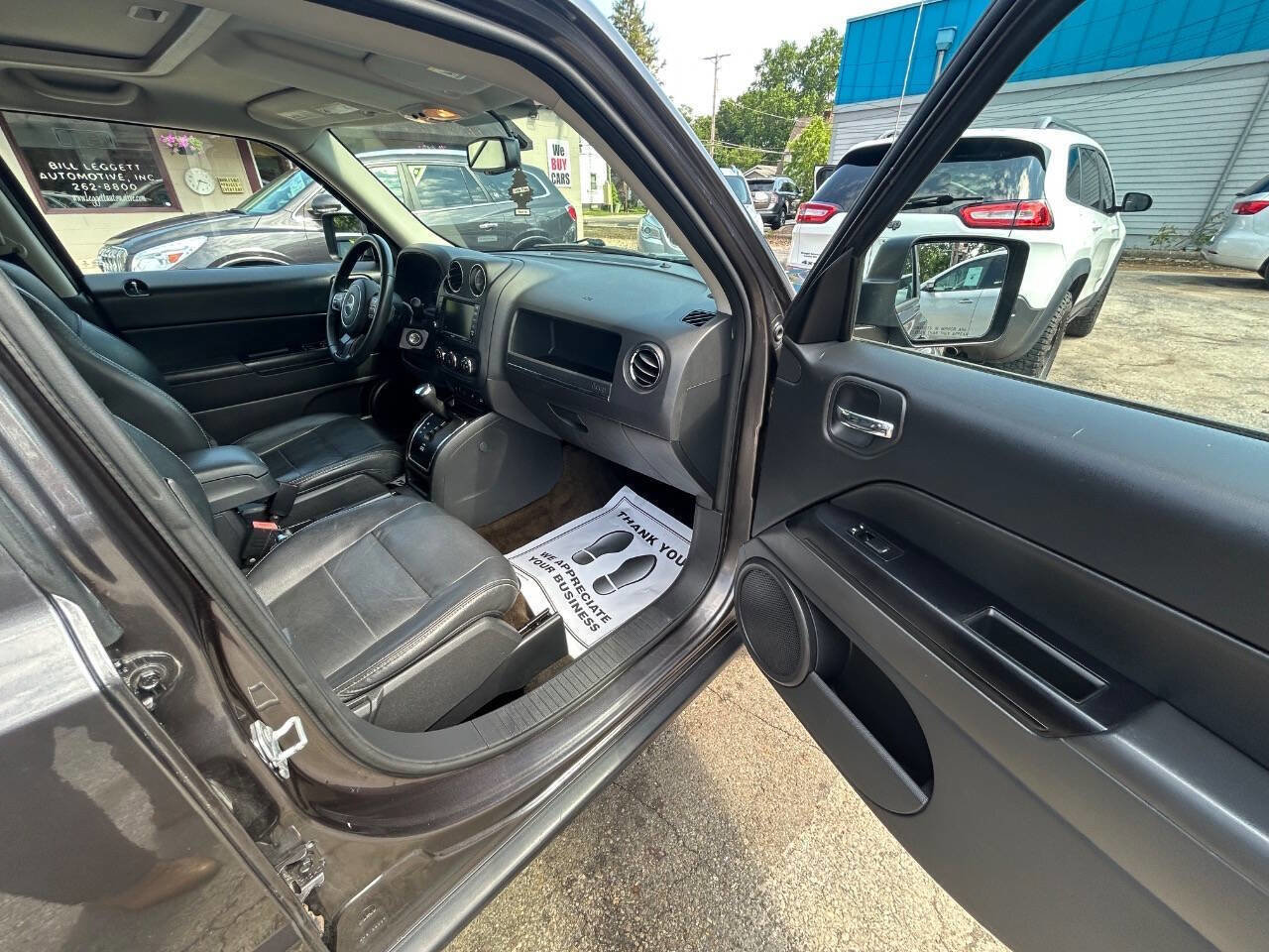 Used 2016 Jeep Patriot High Altitude AWD/4WD image 19