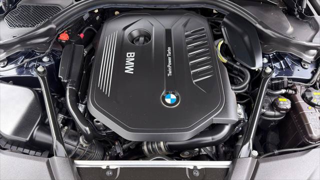 Used 2018 BMW 540i RWD image 37