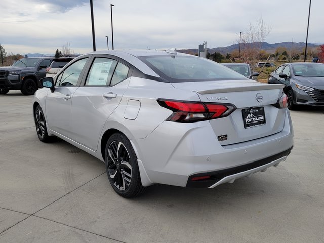 New 2025 Nissan Versa SR w/ Trunk Package image 3