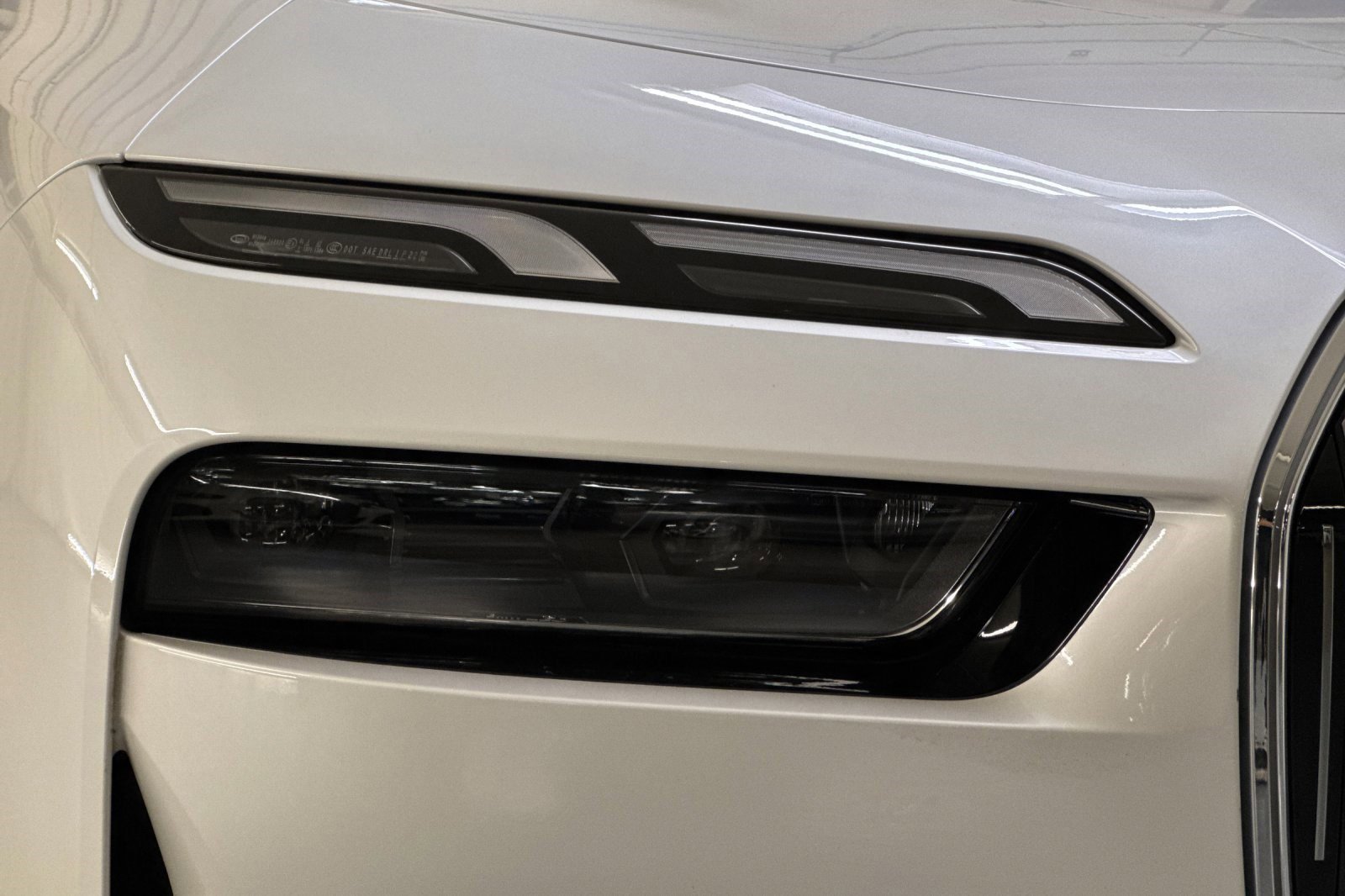 Used 2023 BMW i7 xDrive60 image 10