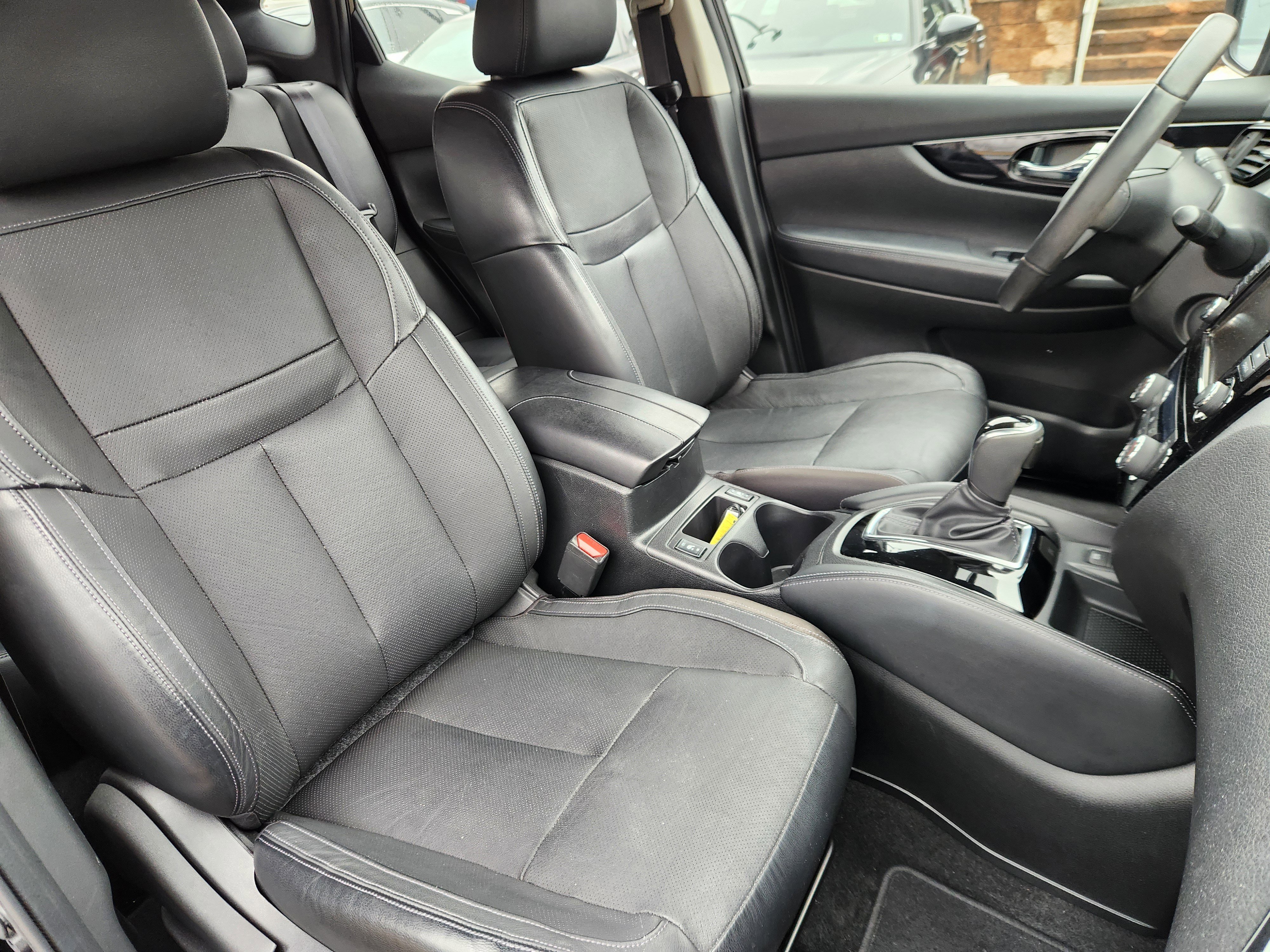 Used 2019 Nissan Rogue Sport SL image 15