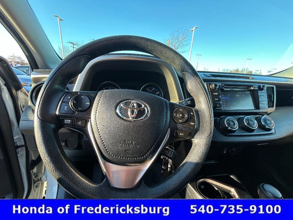 Used 2017 Toyota RAV4 LE image 16