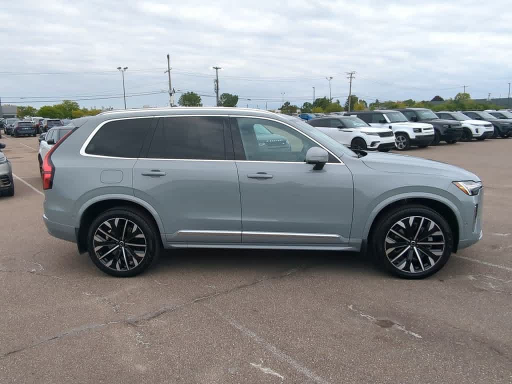 Used 2026 Volvo XC90 B6 Plus w/ Protection Package Premier AWD/4WD image 7