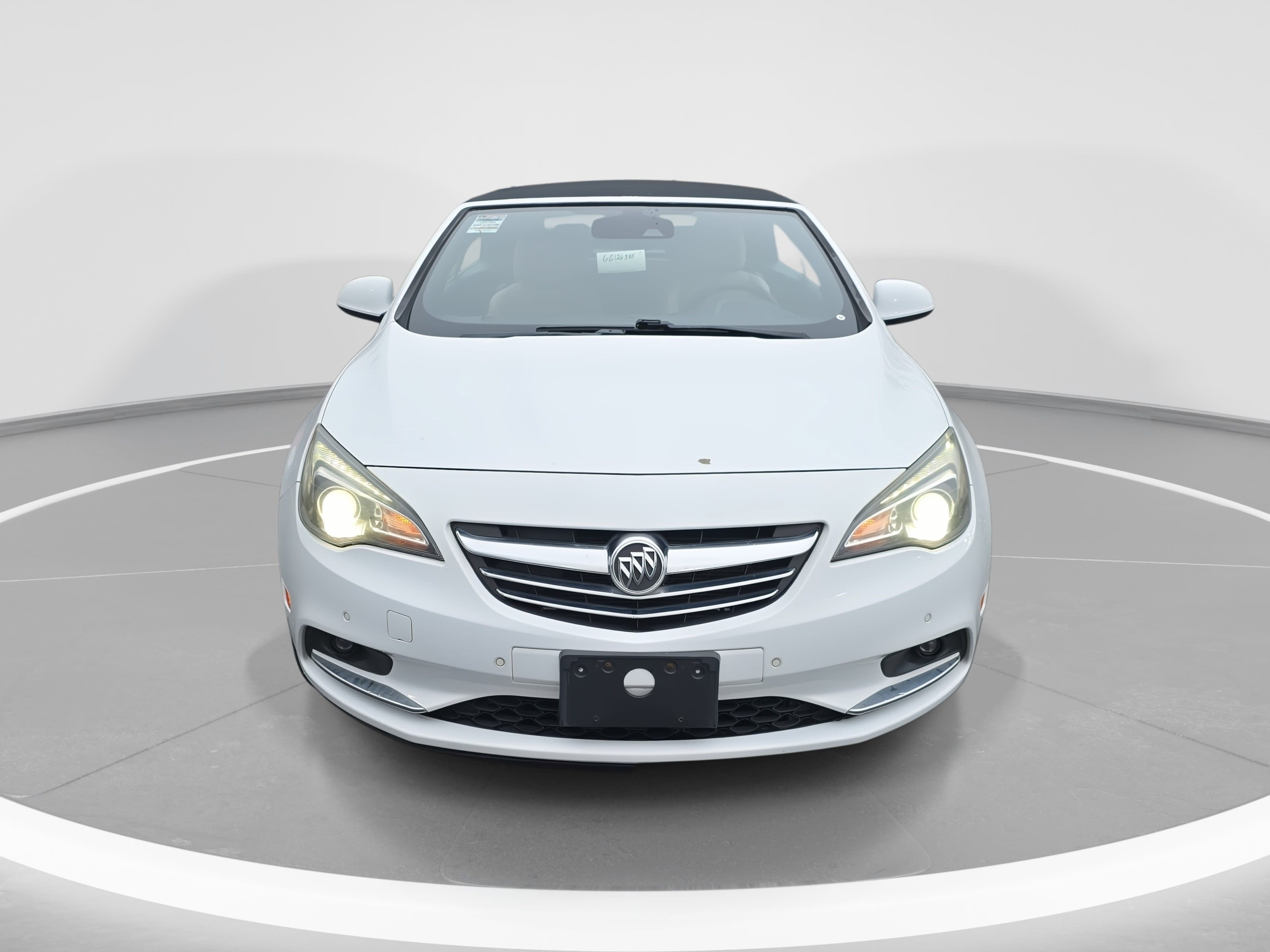 Used 2016 Buick Cascada Premium image 2
