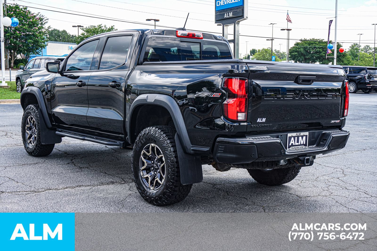 Used 2023 Chevrolet Colorado ZR2 w/ ZR2 Convenience Package III AWD/4WD image 6