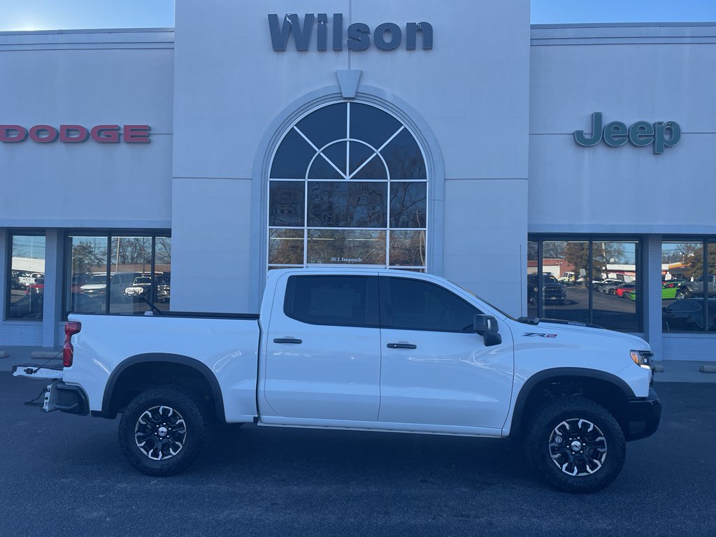 Used 2024 Chevrolet Silverado 1500 ZR2 w/ Technology Package AWD/4WD image 1