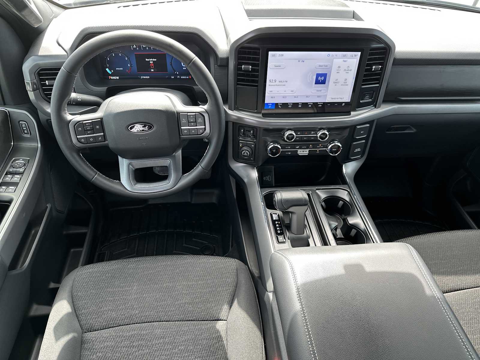 Used 2025 Ford F150 XLT w/ Equipment Group 301A Standard image 13