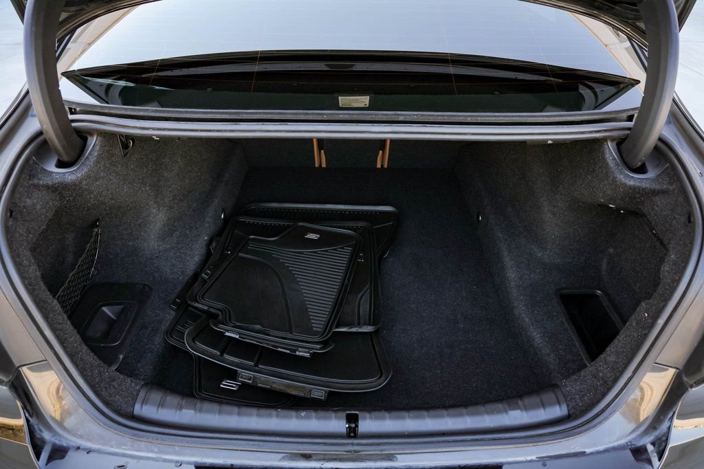 Used 2021 BMW 540i w/ Convenience Package image 27