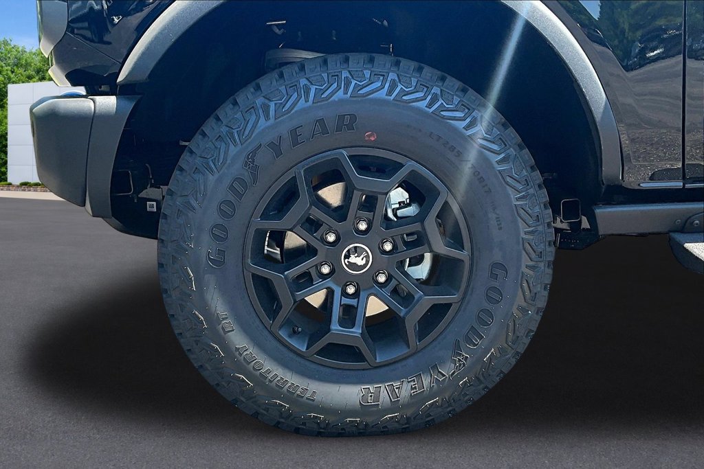 New 2026 Ford Bronco Badlands AWD/4WD image 13