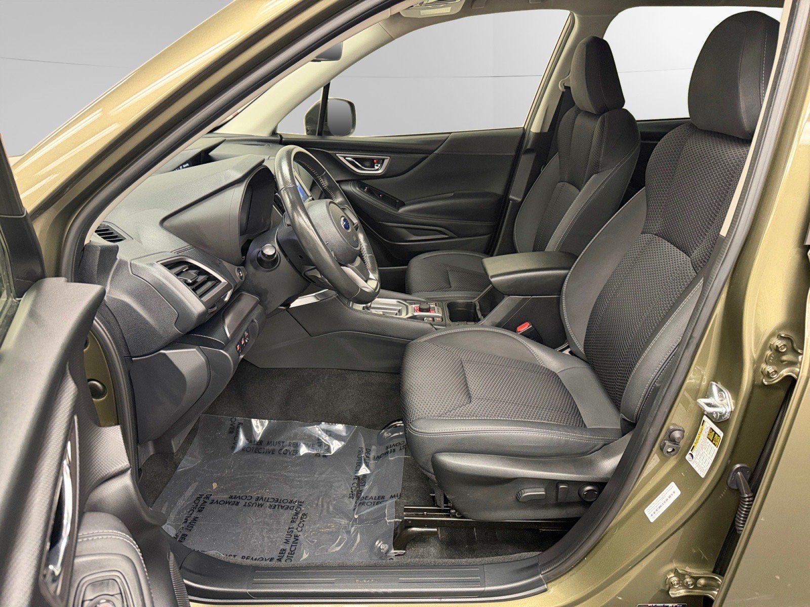 Certified 2024 Subaru Forester Premium AWD/4WD image 9