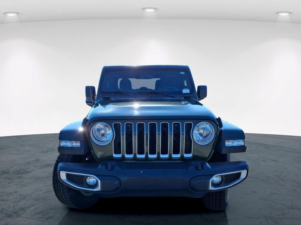 Used 2023 Jeep Gladiator Overland AWD/4WD image 4