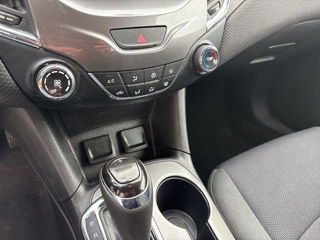 Used 2017 Chevrolet Cruze LT w/ RS Package image 23
